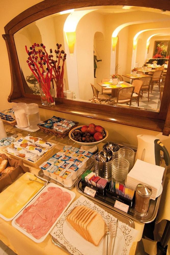 Hotel Novecento Rome Bagian luar foto