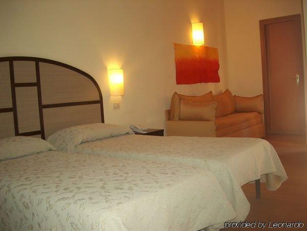 Hotel Novecento Rome Ruang foto
